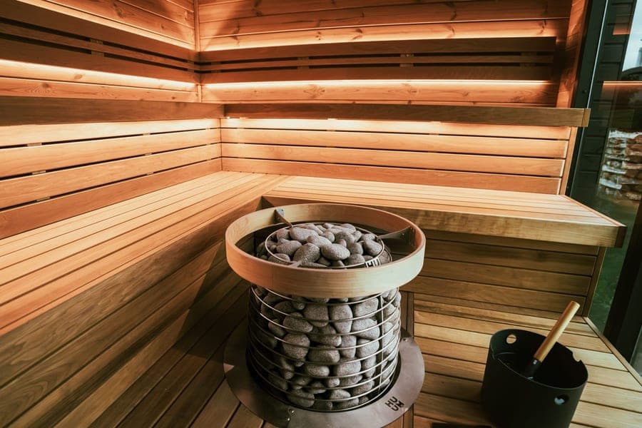Ice & Cedar — Cold plunge & sauna