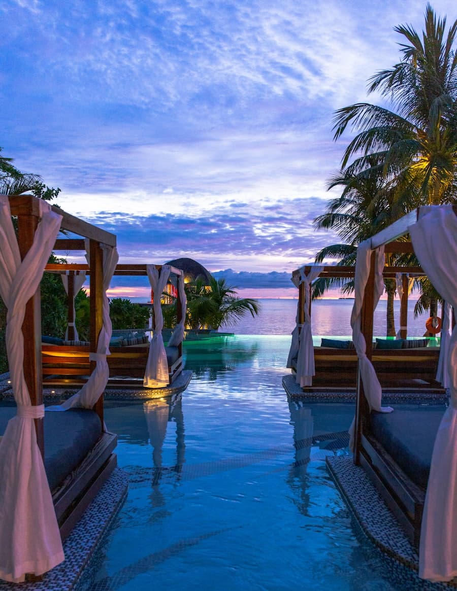 The Gilded Escape — Luxury travel & hospitality